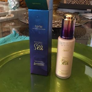 Tarte Rainforest of the Sea Foundation/Light Honey